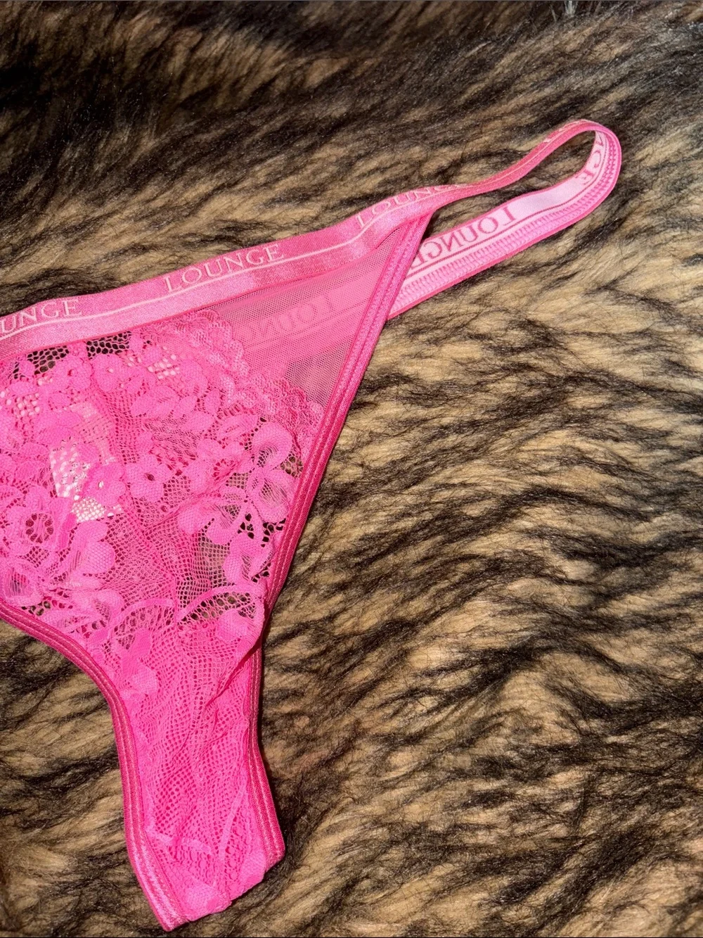 Lounge Pink Lace Thong With logo Waistband Size Large